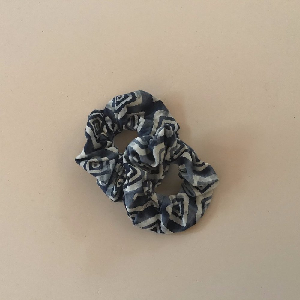HANDMADE navy blue patterned scrunchie